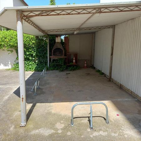 Monleon Villa A 10 Minutos De La Playa 2 Parking Gratuito Roses Eksteriør billede