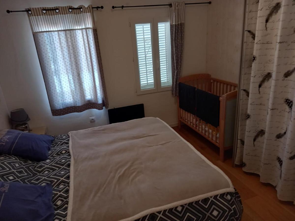 Monleon Villa A 10 Minutos De La Playa 2 Parking Gratuito Roses Eksteriør billede